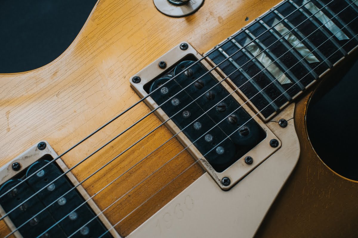 how-to-adjust-guitar-pickups